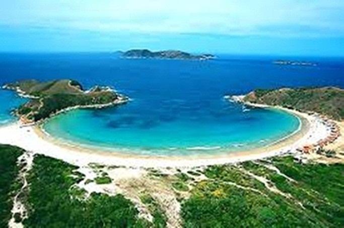 Apartamento A 300 Metros Da Praia Do Forte كابو فريو المظهر الخارجي الصورة